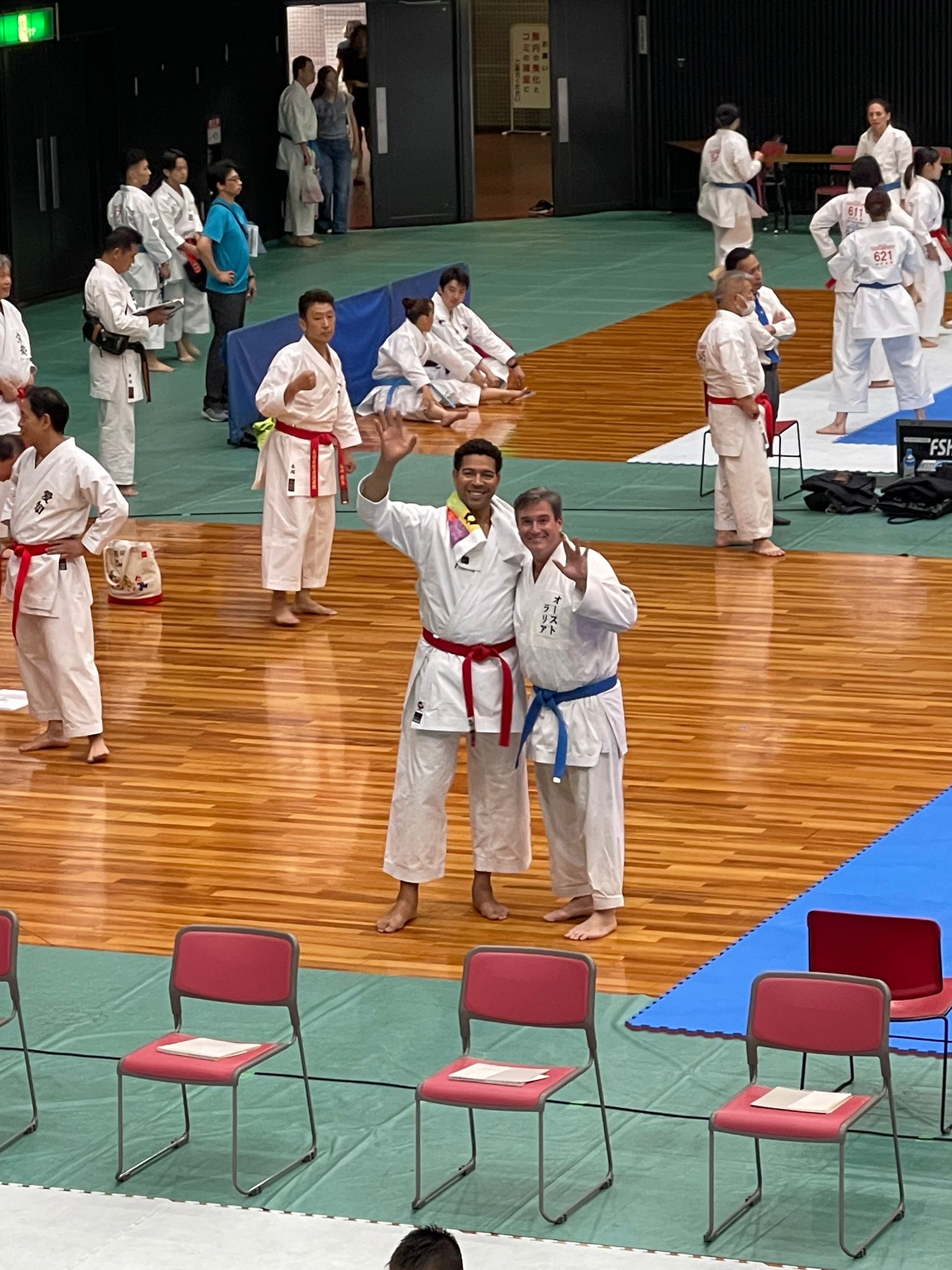 Johnpaul Williams (USA) and Rod Martin (Australia) did not win but did still smile!